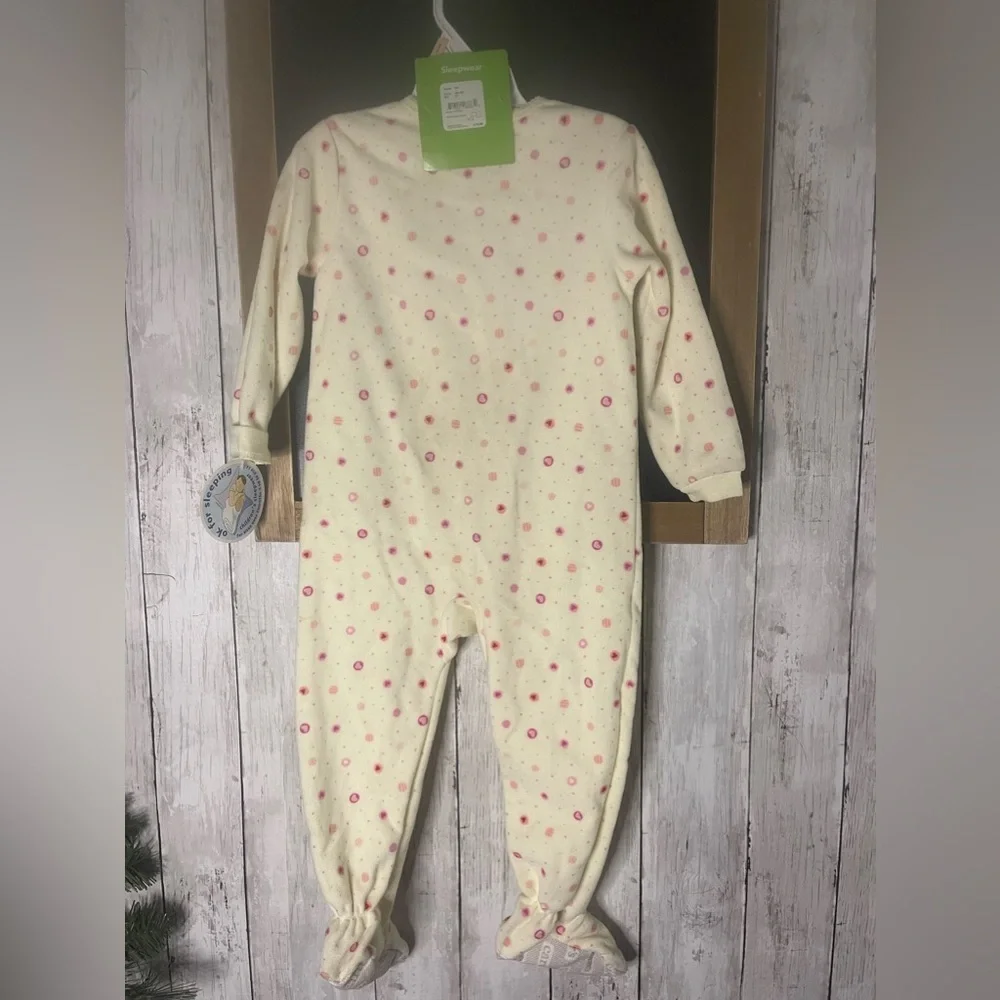 NWT Carters Toddler 2T Yellow/Pink Girl Footed Pajamas
